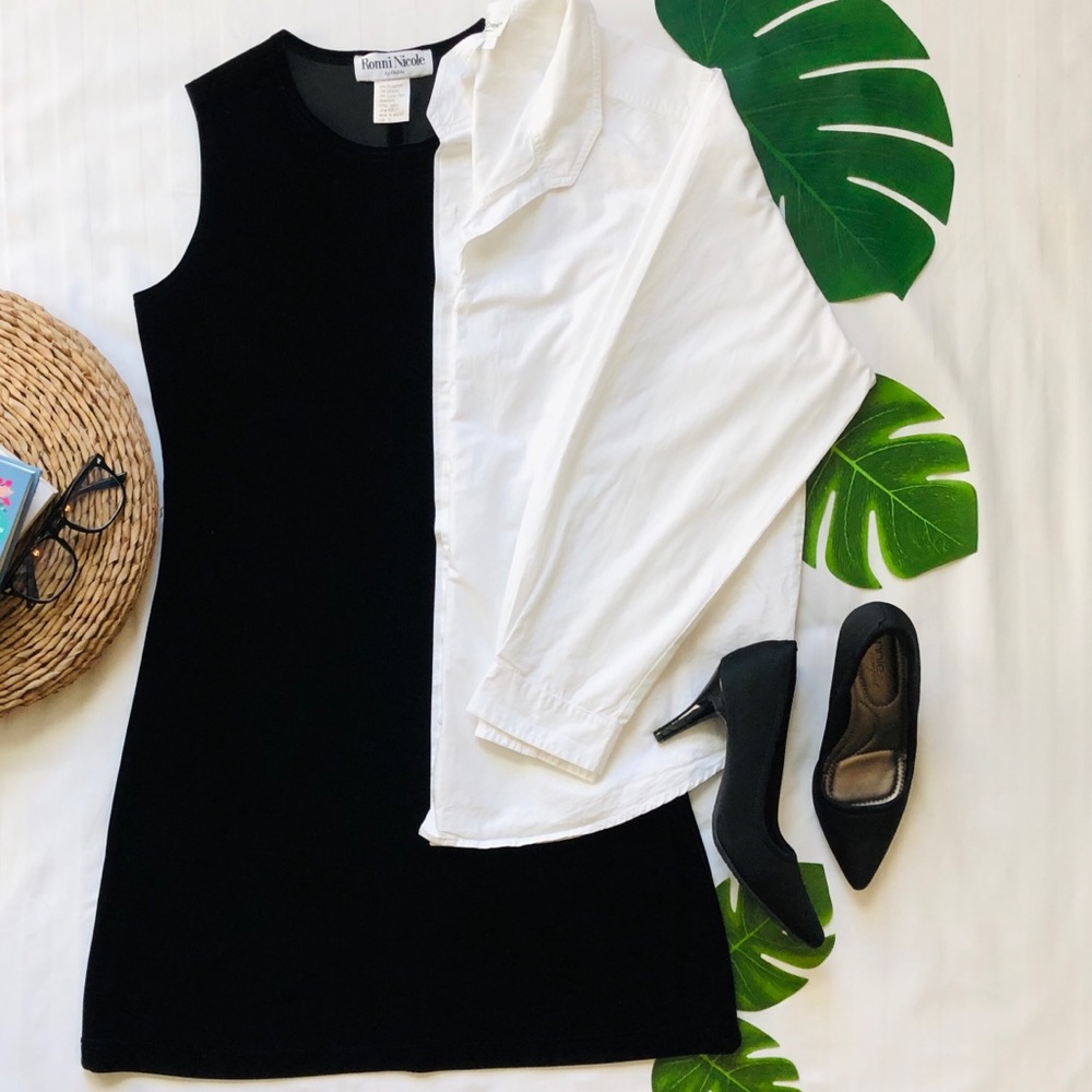 Ronni Nicole Black Suede Dress